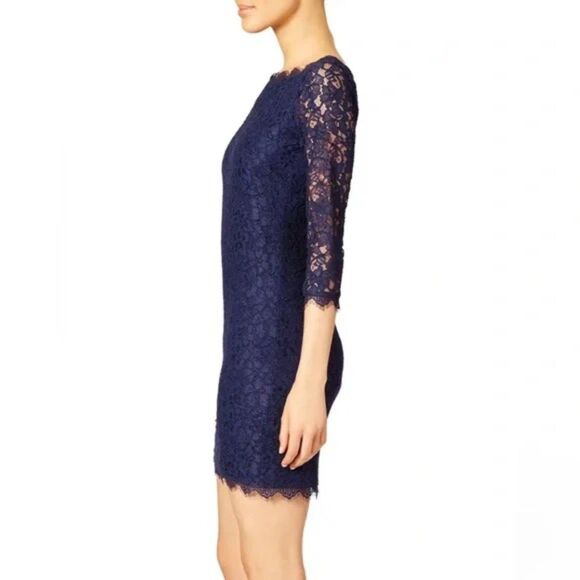 EUC Diane von Furstenberg Zarita Long Sleeve Zipper Back Lace Dress in Navy Sz 6 - Picture 4 of 14